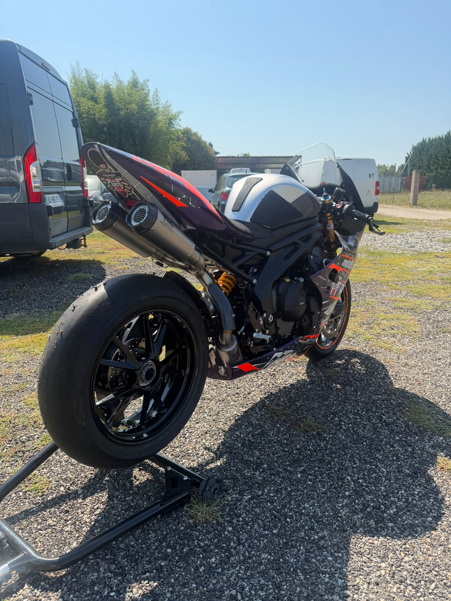 Demi ligne sous selle triumph speed triple 1200 rs – Image 7