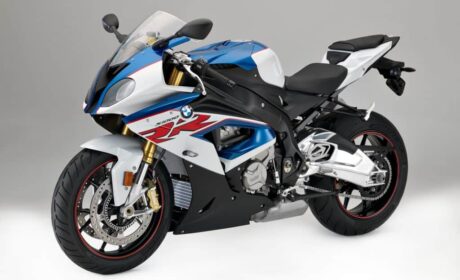 BMW-S-100-RR-2018